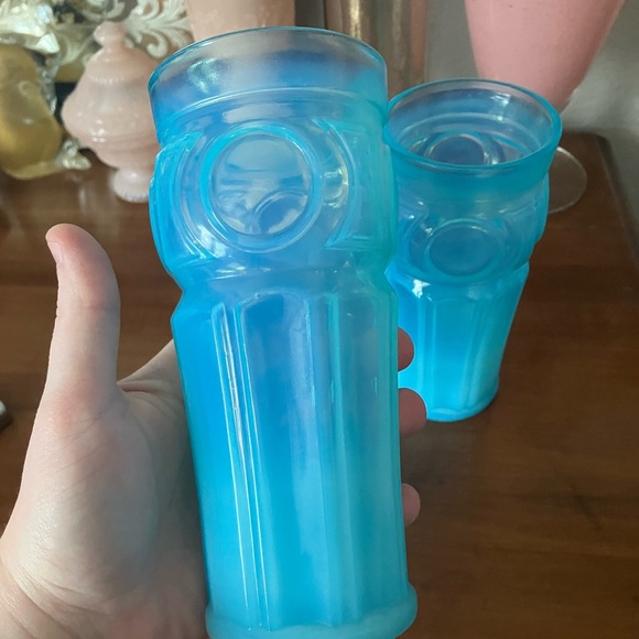 Pair Wheaton Glass Blue Opalescent Glass Bullseye 16 oz. Tumblers 6 3/4" - Picture 5 of 8